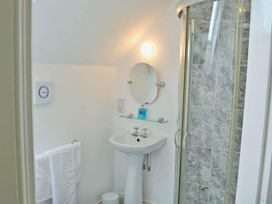 Best Of Both Worlds! Truro Exteriör bild
